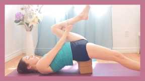 30 min Yoga Stretches for Injured Knees