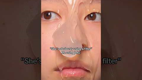 Perfect moisturizer for oily skin ✨ reduces look of pores, shine & excess oils💙 @PTRskin  ✨