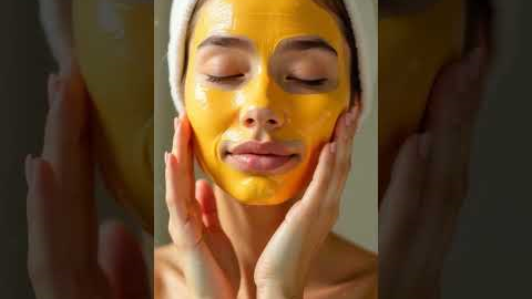 5 Surprising Honey Health Hacks