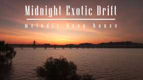 Midnight Exotic Drift - melodic deep house - commaik music