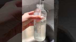 Summer hack for staying hydrated! 💦☀️🧊#summer #hacks #water #icecube #summerhacks #momhacks